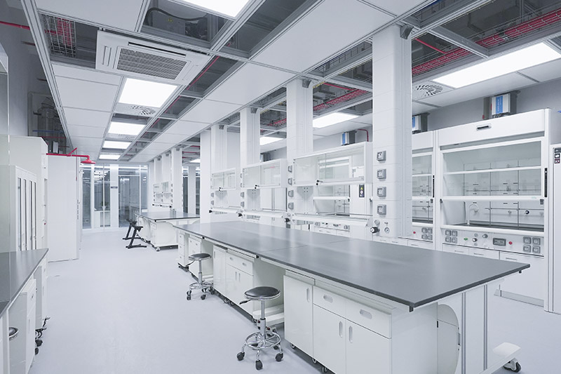 尼玛实验室革新：安全与科技的现代融合